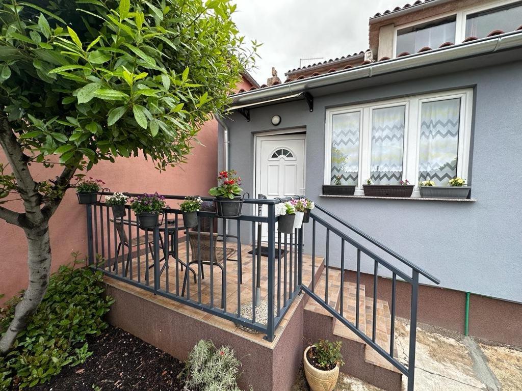 Ines Studioapp Pula Exterior photo